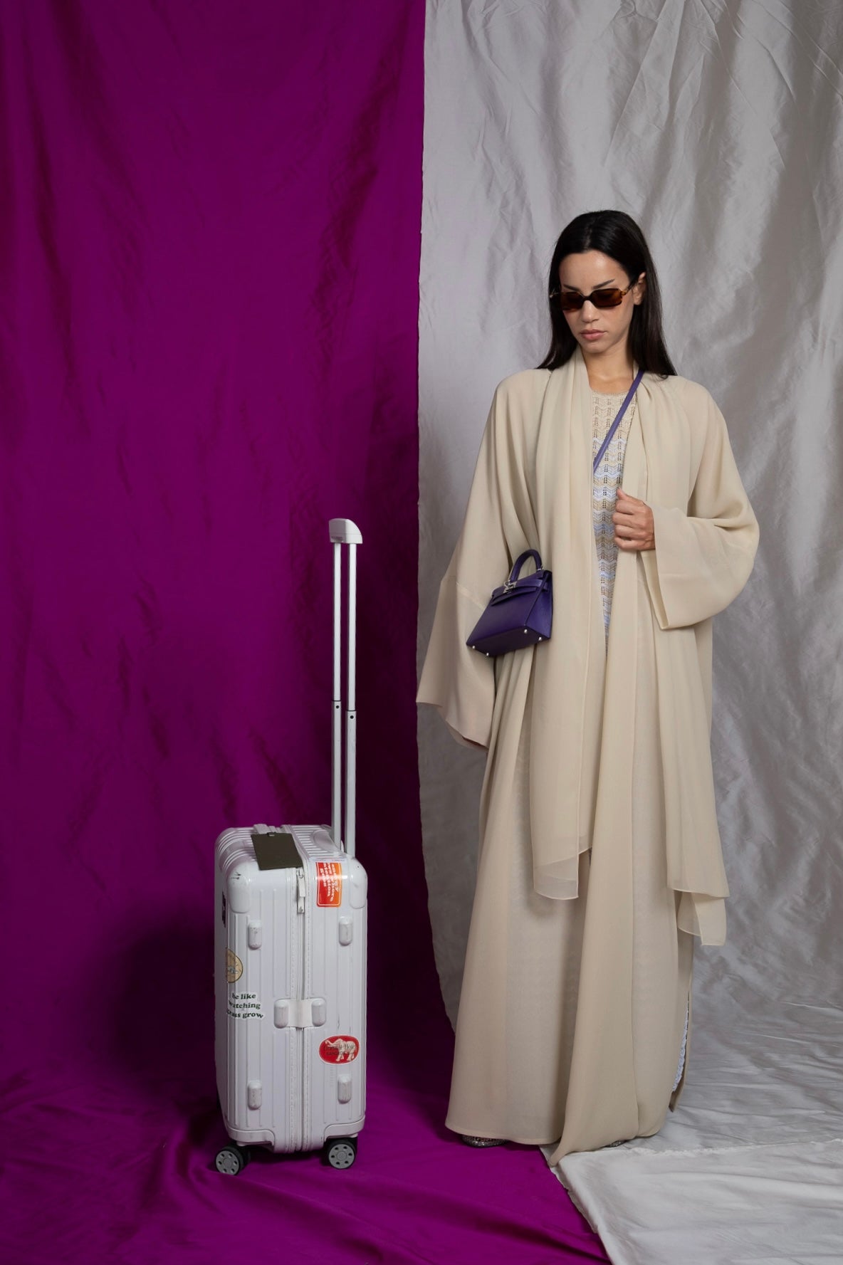 the zigzag stitch abaya - beige
