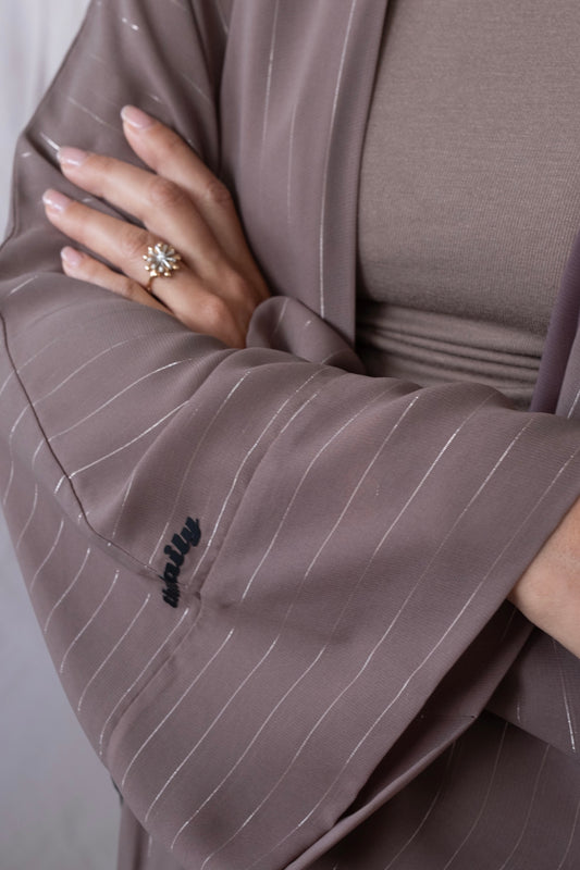 the metallic lines abaya - mauve
