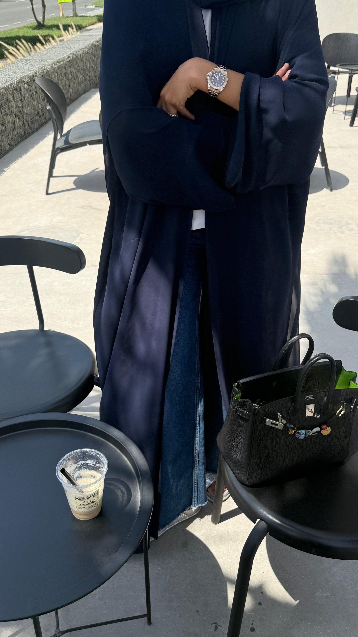 the zigzag stitch abaya - navy blue