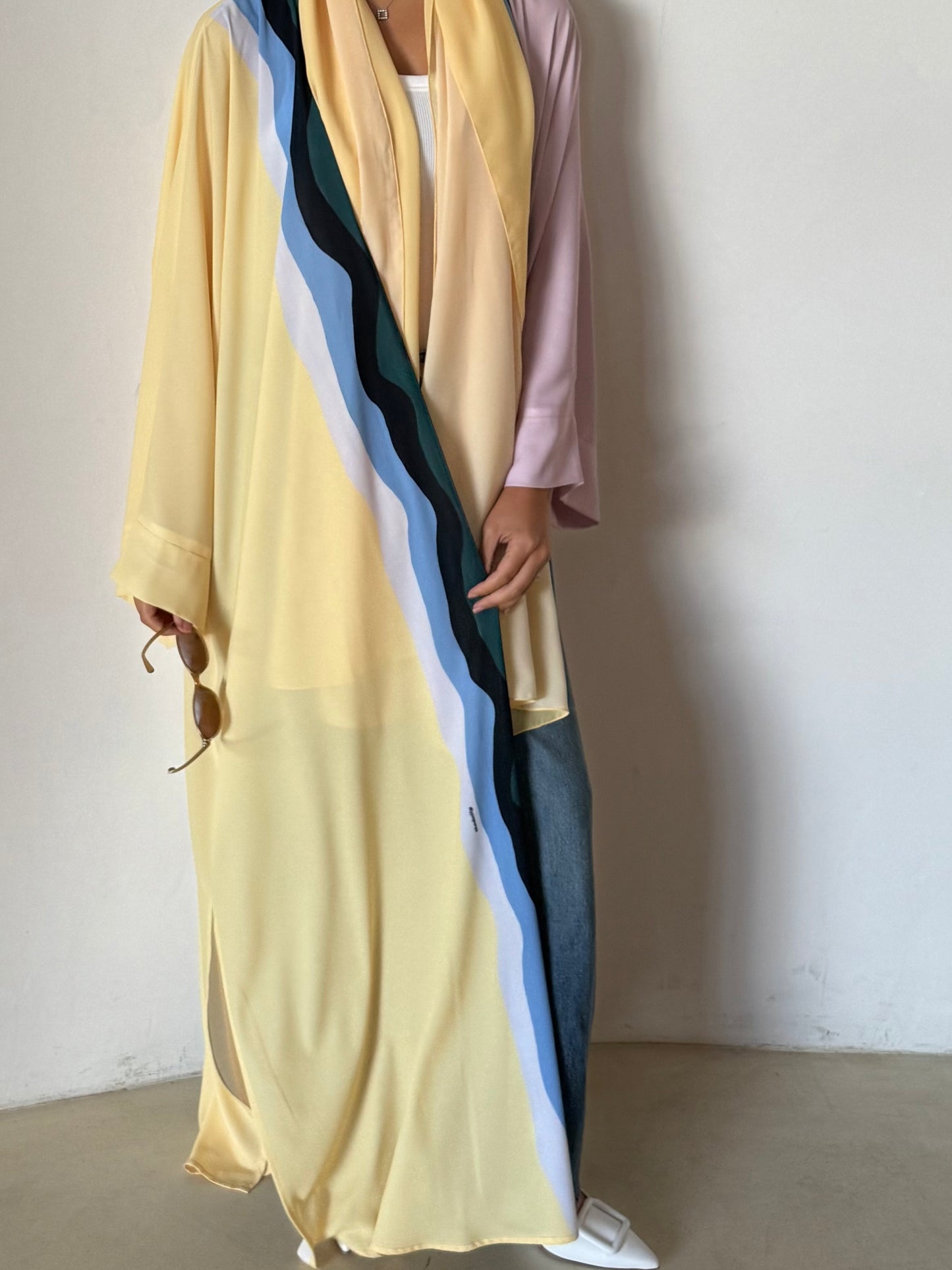 the paint strokes abaya - light edit