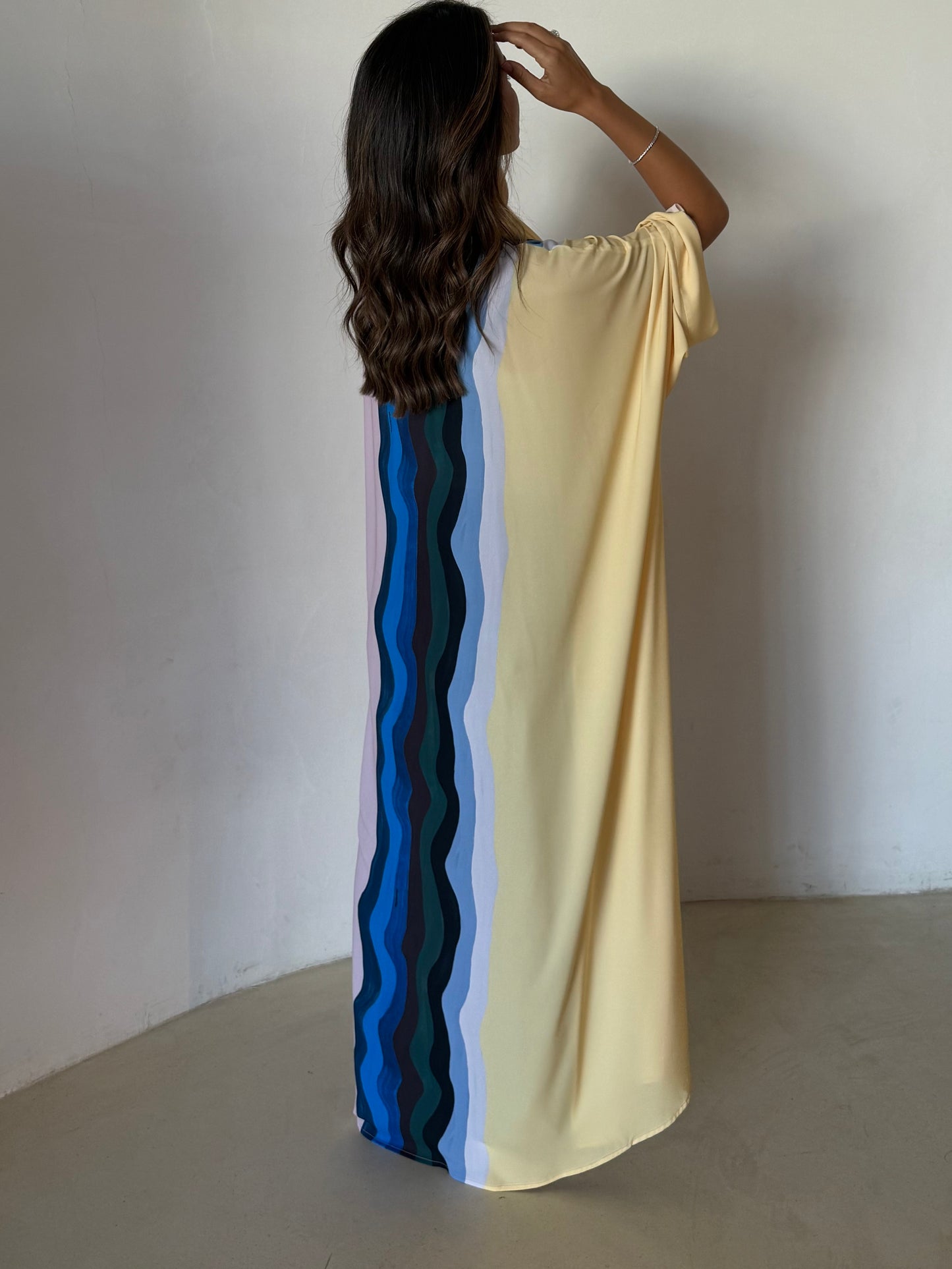 the paint strokes abaya - light edit