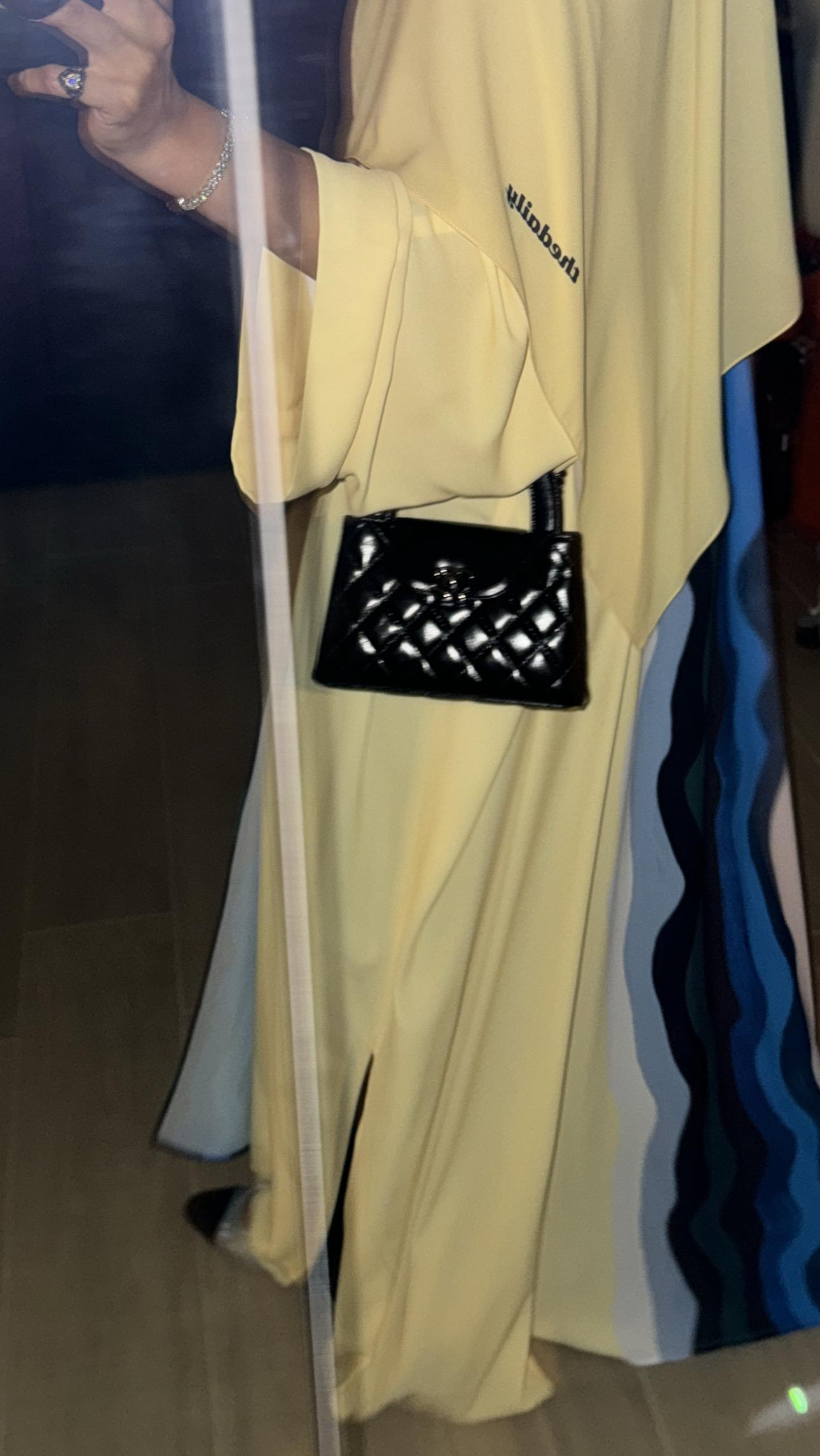 the paint strokes abaya - light edit
