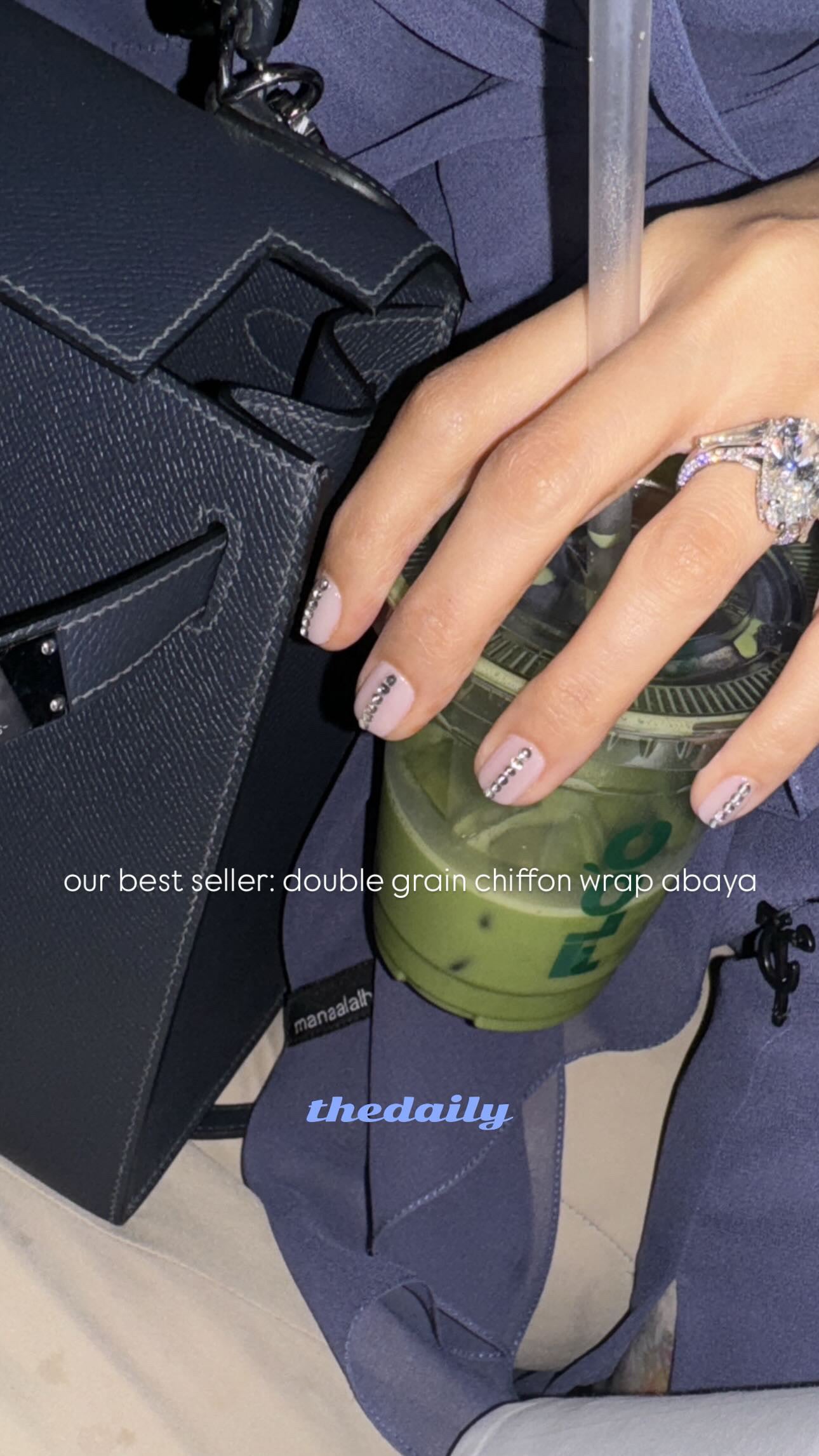 the zigzag stitch abaya - powder blue