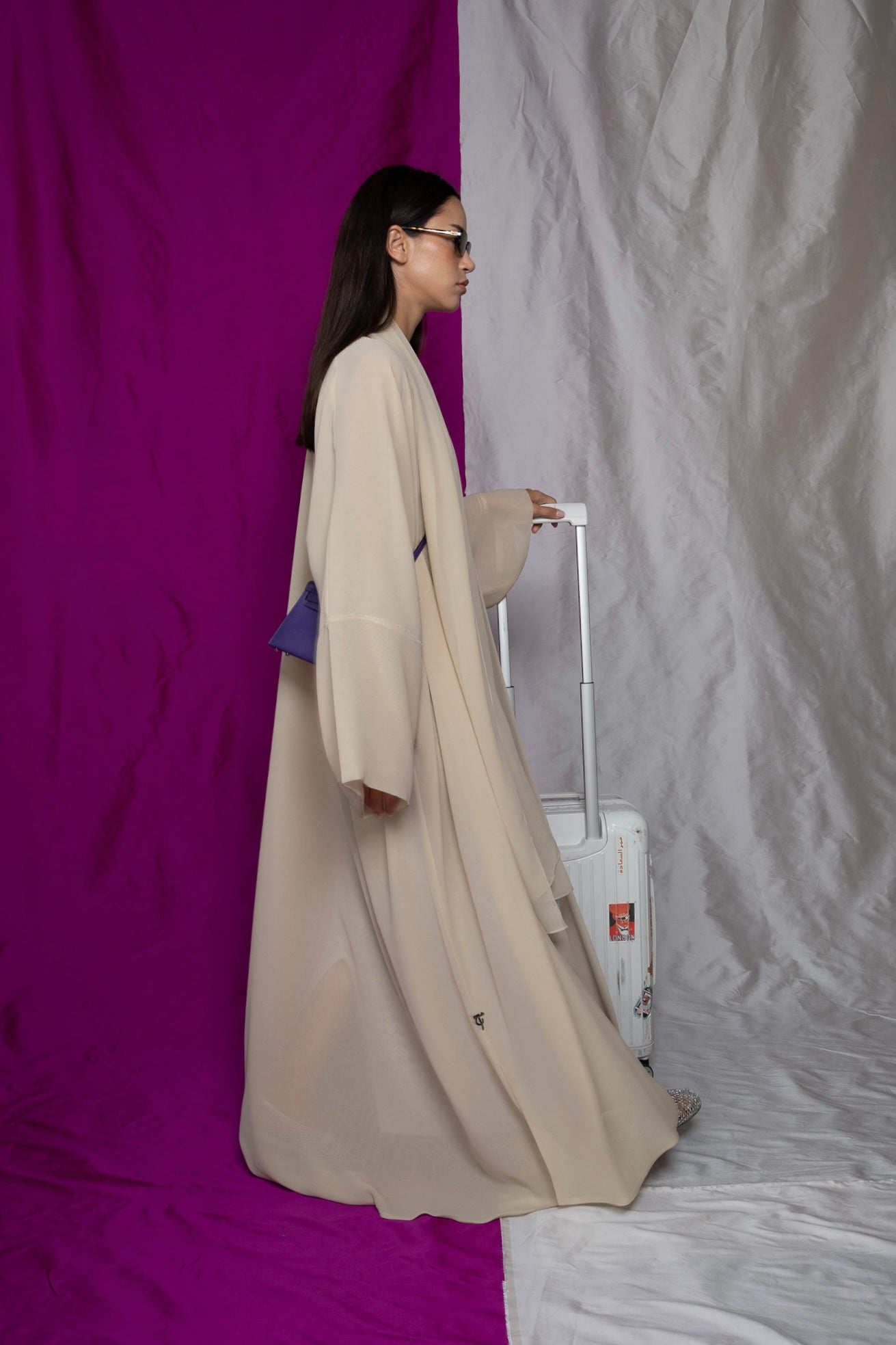 the zigzag stitch abaya - beige