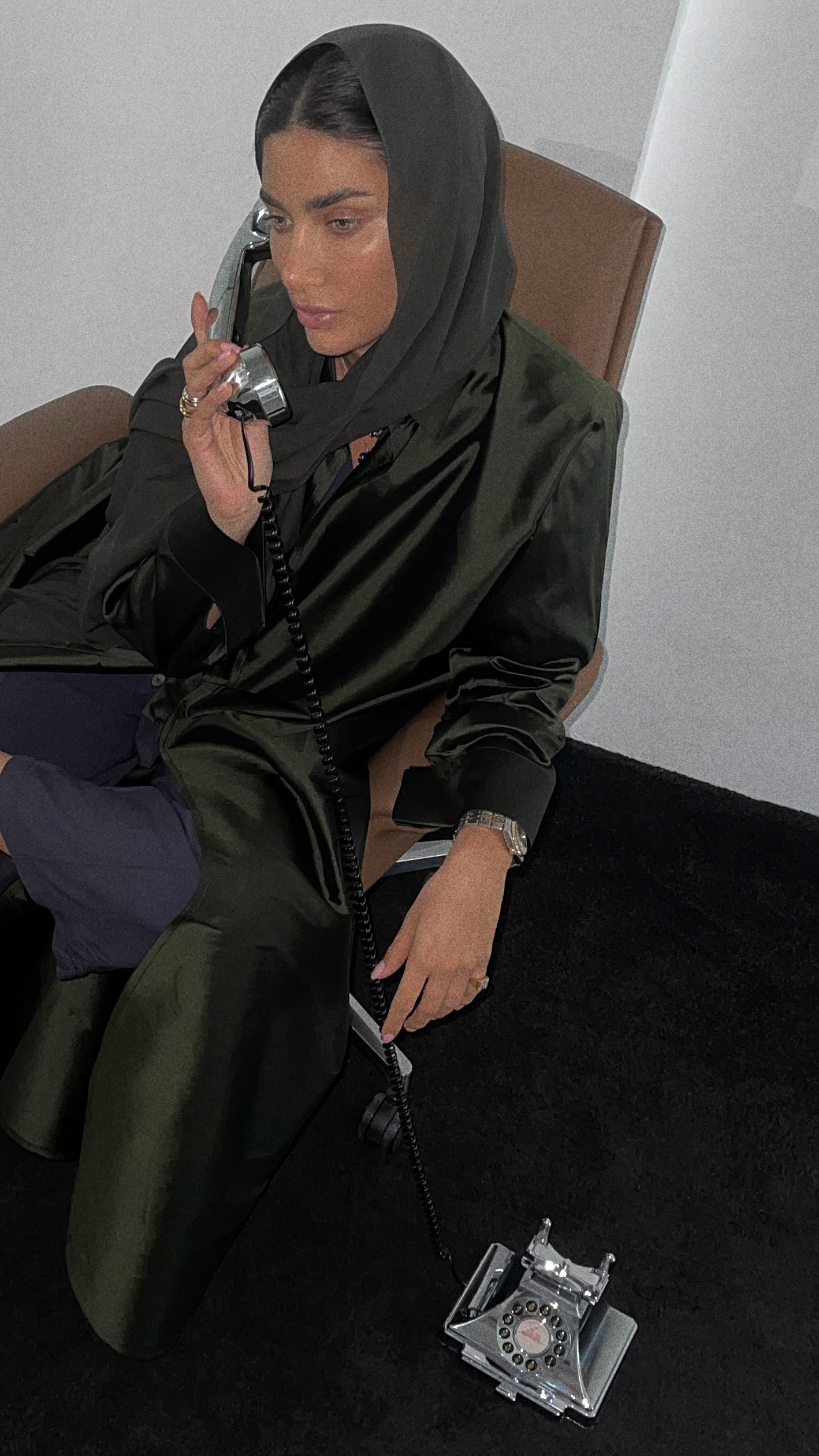 the daily shirt abaya - olivegreen/black (two-toned)