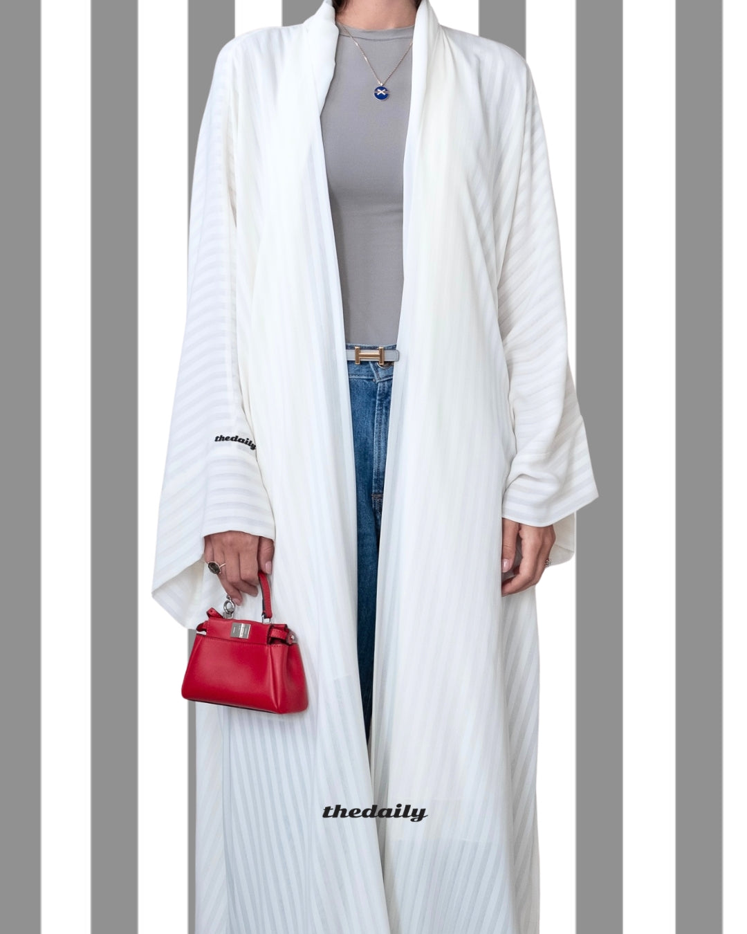 the matte lines abaya - white