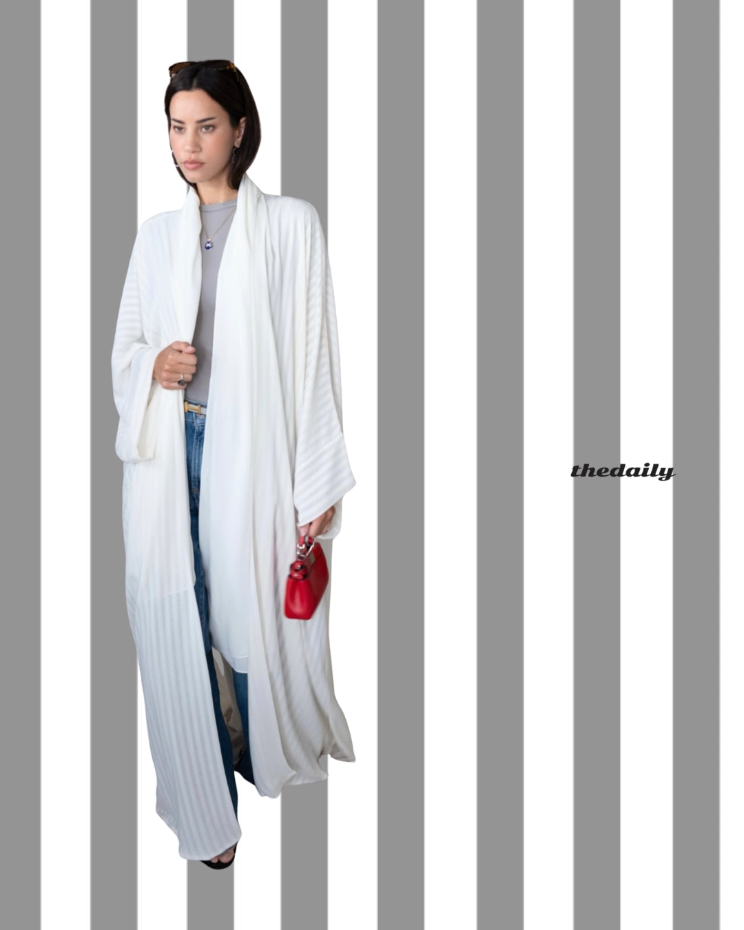 the matte lines abaya - white